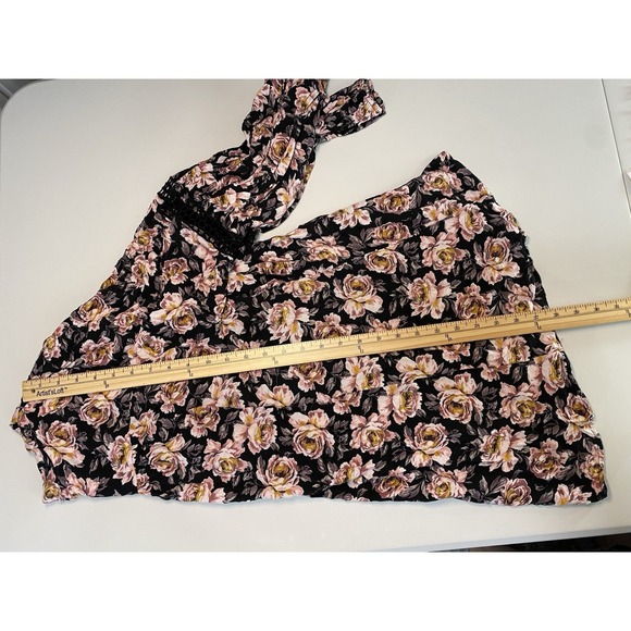 Torrid Womens Dark Floral Shirt Size 2 Dark Romantic Peasant Flowy Coquette Glam - Picture 8 of 13